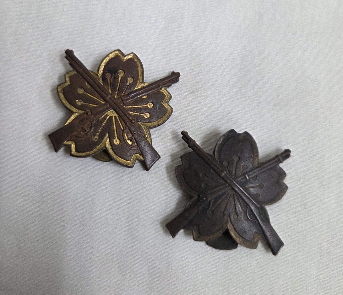 日本軍 勲章 野戦砲兵照準優等章 日本軍 勲章 野戦砲兵照準優等章 Yahoo!オークション -「砲兵」(徽章