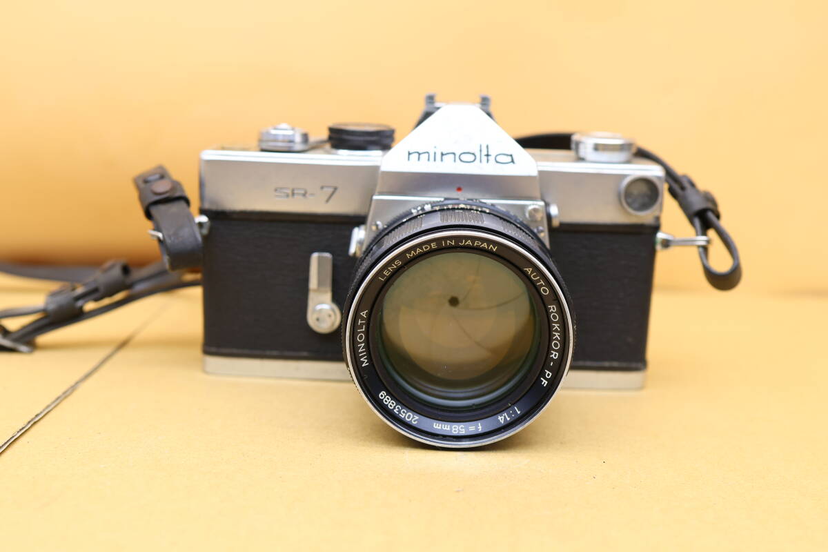 美品　MINOLTA SR-7 オールドフィルムカメラ　ビンテージ品 MINOLTA SR-7 ¥12,800（中古 フィルムカメラ 35mm 一眼レフ