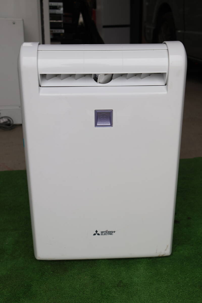 三菱電機 衣類乾燥除湿機 MJ-100KX-W 2015年製 三菱電機 衣類乾燥・除湿機 MJ-100NX - メルカリ
