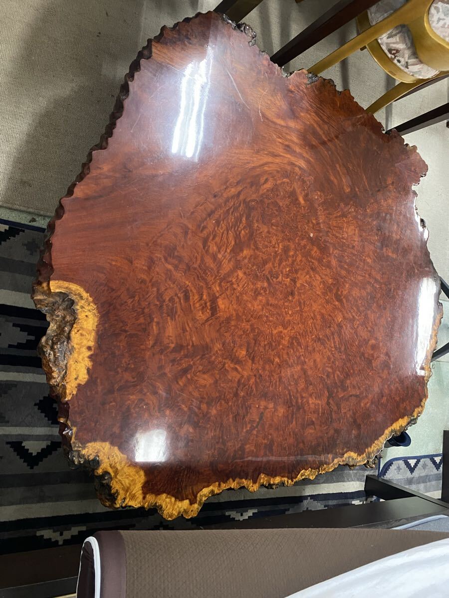 花梨 天然木 一枚板 瘤 瘤杢 花台 座卓 テーブル 2025年最新】瘤 座卓 花梨の人気アイテム - メルカリ