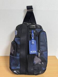 希少色●新品●TUMI トゥミ ALPHA BRAVO 「ノックス」 ボディバッグ バリスティックナイロン スリング 222393BCM0 迷彩柄 国内正規品