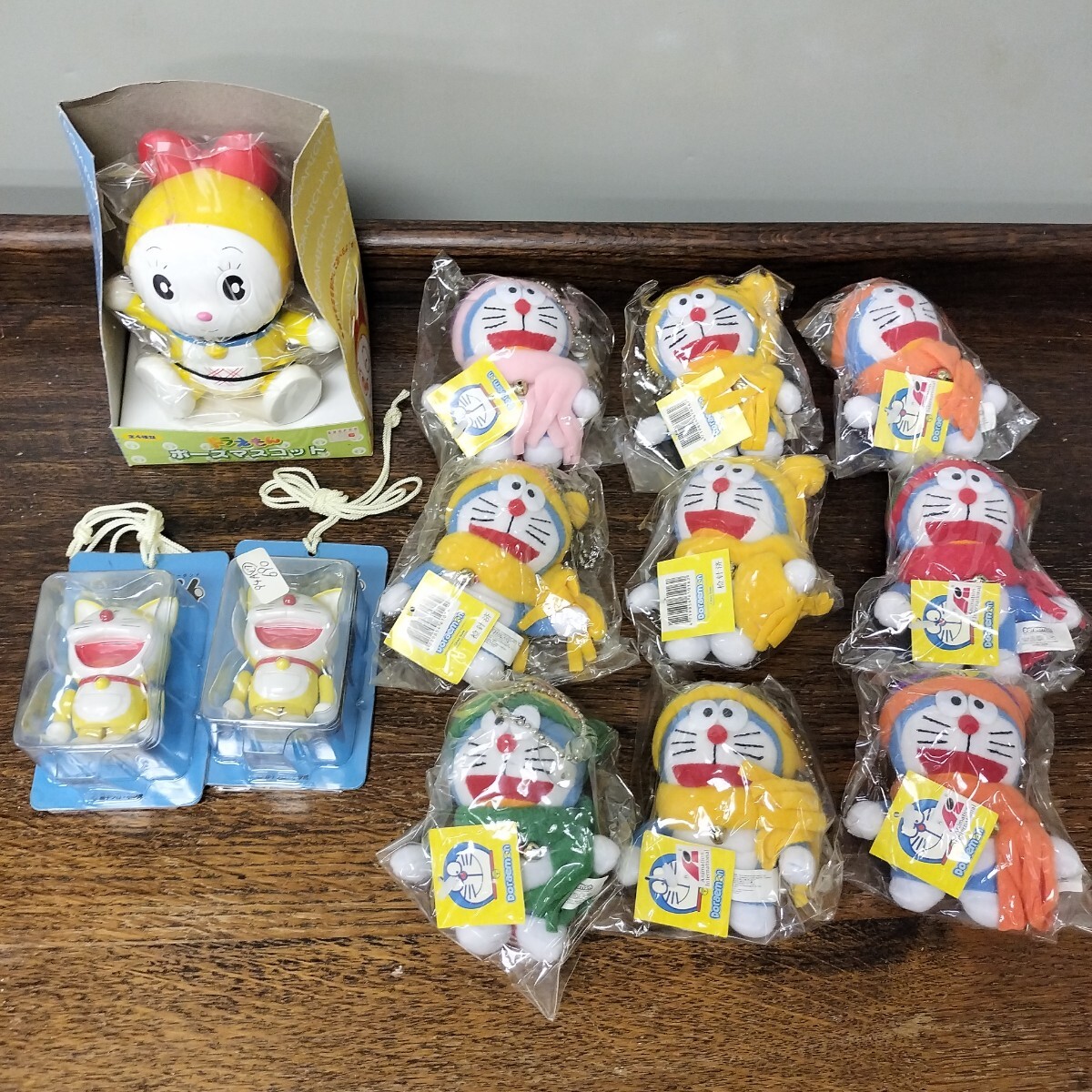 ドラえもん ドラミちゃん ミニドラ ぬいぐるみ マスコット まとめ売り 10点 ドラえもん ドラミちゃん ミニドラ ぬいぐるみ マスコット