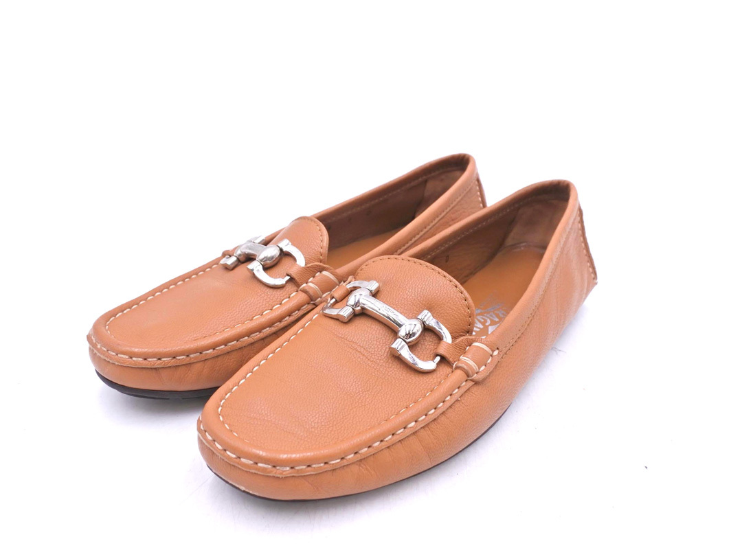 2025年最新】Yahoo!オークション -フェラガモ ローファーの中古