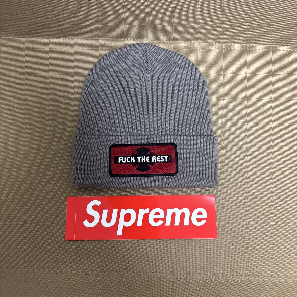 Supreme ビーニー 新品未使用 ☆2022AW WEEK8☆Supreme Ribbed Beanie (Supreme/ニット