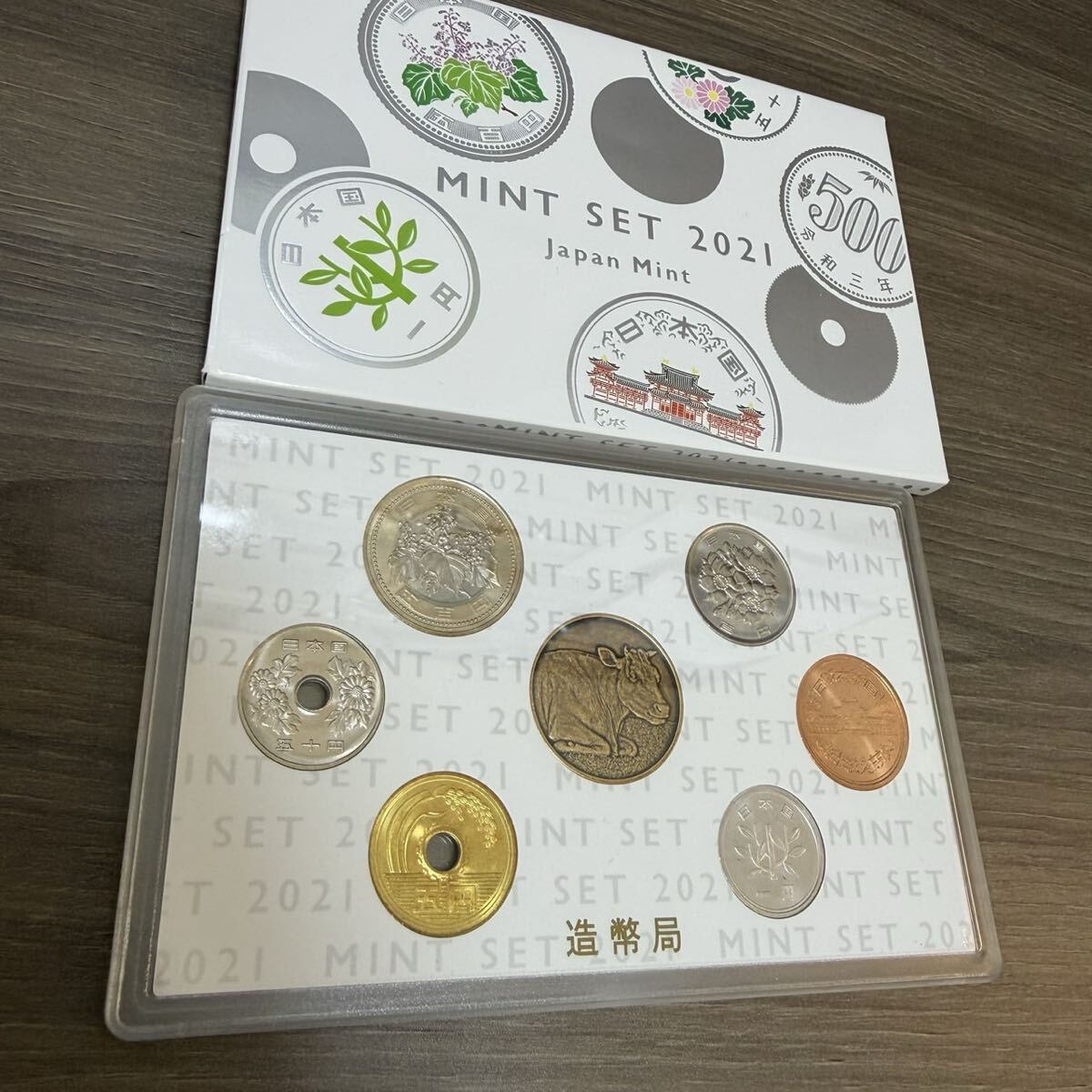 ミントセット1個　大阪万博　記念プルーフ硬貨 Yahoo!オークション -「ミントセット 貨幣セット」(その他