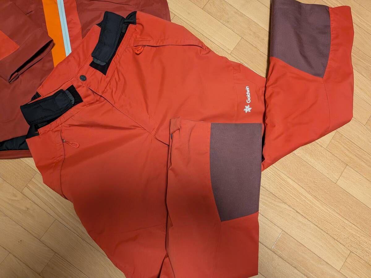 【未使用品】Mountain Hardwear パンツ スキー スノボー レッド SNOW│スノーコレクション│マウンテンハードウェア(Mountain