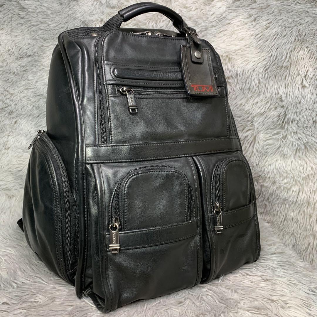 <美品>TUMI ダークグレー レザー バックパック 美品>TUMI ダークグレー レザー バックパック レザー リュック