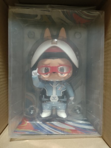 ラブブ　ウルトラ警備隊　LABUBU Yahoo!オークション -「ウルトラ警備隊 & labubu」の落札相場