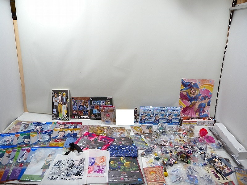 黒子のバスケ　黒バス　グッズまとめ売り　150点以上 黒子のバスケ 黒バス 緑間真太郎グッズ まとめ売り - メルカリ