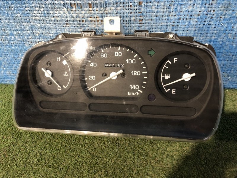 DAIHATSU　ハイゼットトラック　S211 スピードメーター ダイハツ 純正 ハイゼット 《 S210V 》 スピードメーター P81101