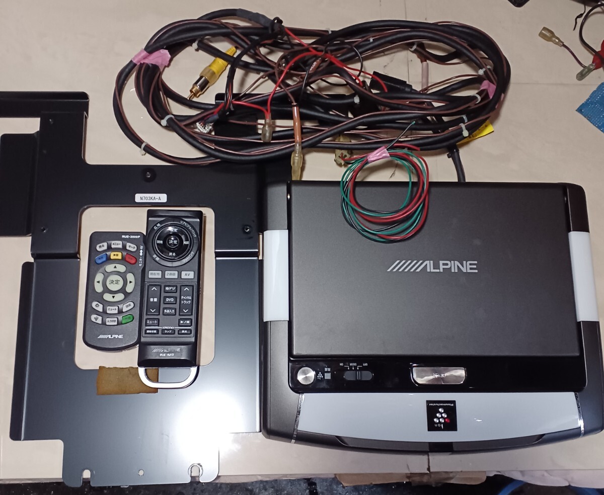 ALPINE 10.2インチ リア フリップダウンモニター ALPINE 10.2インチ リア フリップダウンモニター 10.1型WSVGA