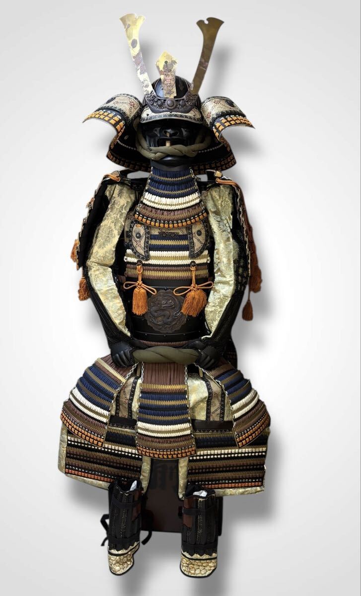 （美品）兜飾り中古一式 Yahoo!オークション - 兜飾り かぶと 五月 中古 端午の節句 昭和