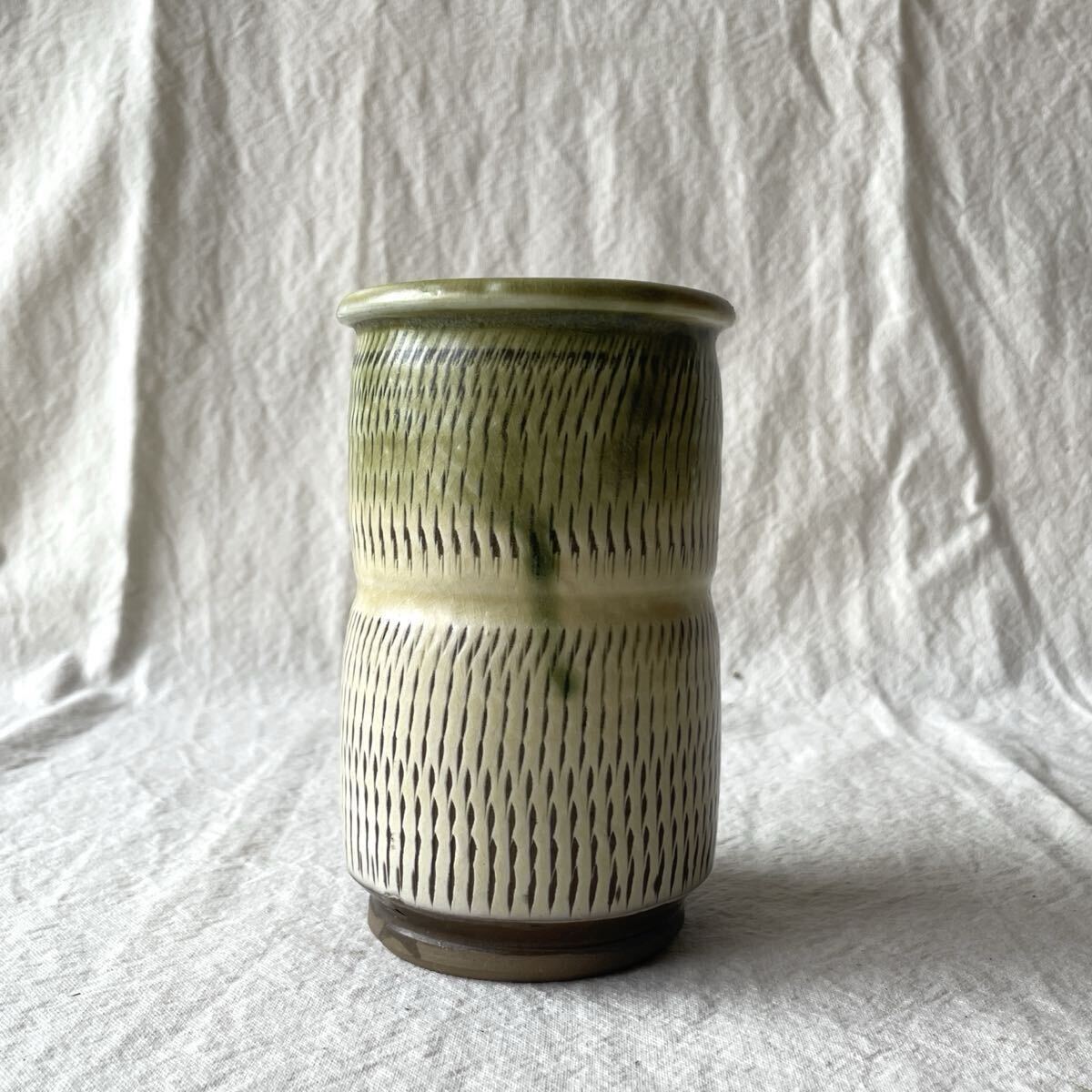 ☆　バーナード・リーチ　茶碗　目をひく一品です☆y390 ☆ バーナード・リーチ 茶碗 目をひく一品です☆y390 益子