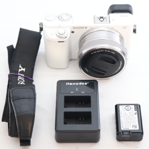 SONY α6000 ILCE-6000L パワーズームレンズキット [ホワイト