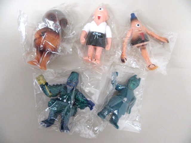 大映特撮シリーズ　ソフビ　フィギュア　セット Yahoo!オークション -「トミー 大映特撮シリーズ」の落札相場