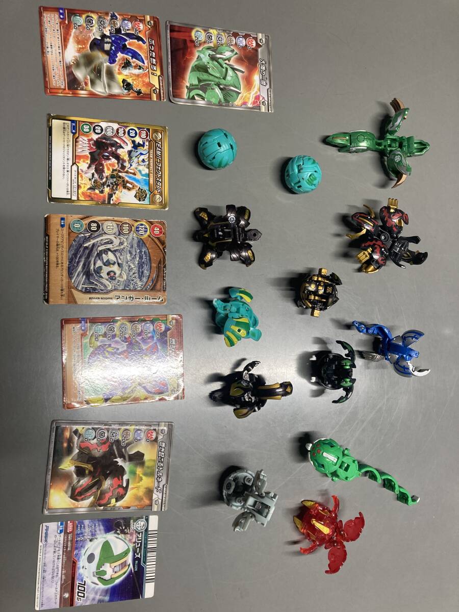 爆丸　まとめ売り　セガトイズ　35個+ジャンク品4個　爆丸ケース付き 爆丸 まとめ売り セガトイズ 35個+ジャンク品4個 爆丸ケース付き