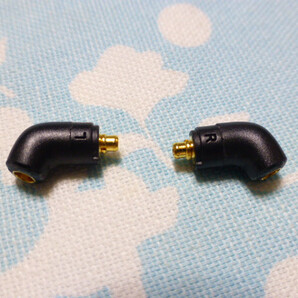 ETYMOTIC RESEARCH ER4SR ER4XR 用 切り込み入 MMCX - MMCXメス 一体型 変換アダプタ コンパクト仕上げ ER3SE ER3XR