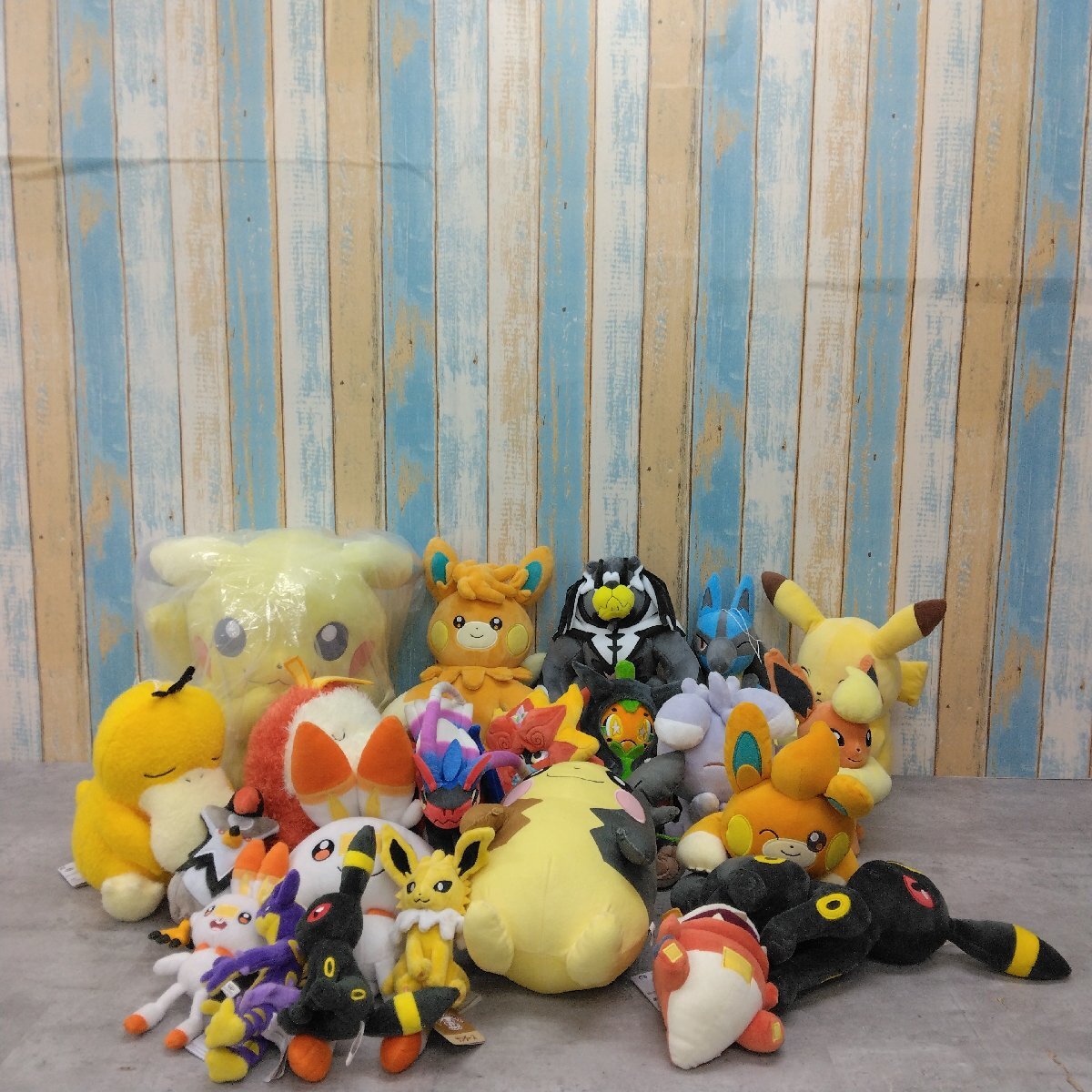 ポケモン ぬいぐるみ　セット　まとめ売り 2025年最新】Yahoo!オークション -ポケモンぬいぐるみまとめの