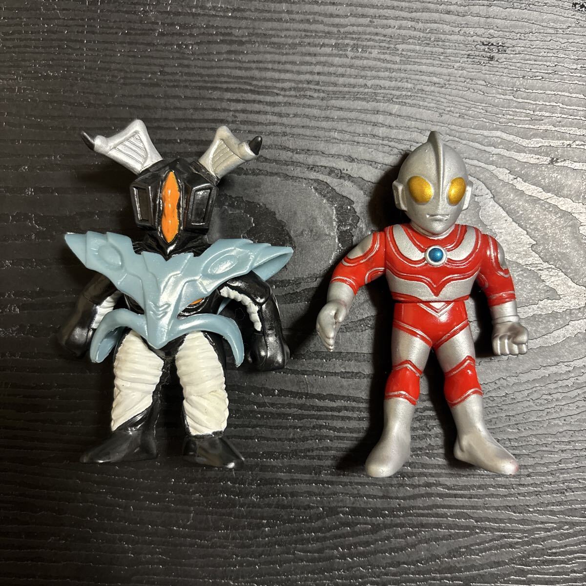 ウルトラマン超闘志激伝　ガン消し　レア ウルトラマン超闘士激伝 消しゴム 闘士ゼットンの通販 by