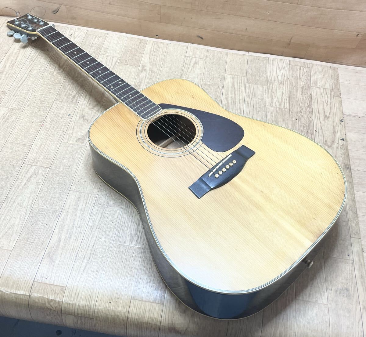 Yahoo!オークション -「yamaha fg-201」の落札相場・落札価格