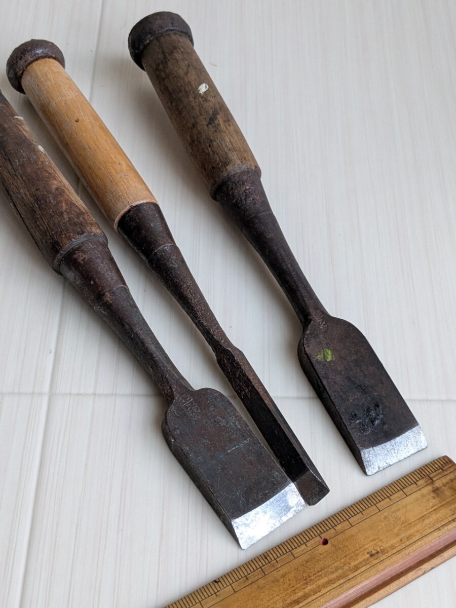 長弘　大入れ鑿一寸　黒刃新品未使用 長弘 大入れ鑿一寸 黒刃新品未使用 長弘 鑿 黒刃新品未