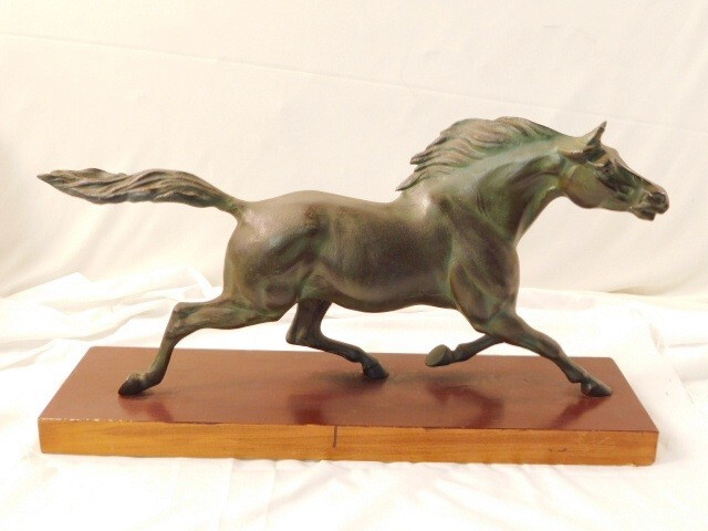 【美品】馬　金属　彫像　オブジェ　置物　インテリア　工芸品　美術品　A1614 美品】馬 金属 彫像 オブジェ 置物 インテリア 工芸品 美術品 A1614