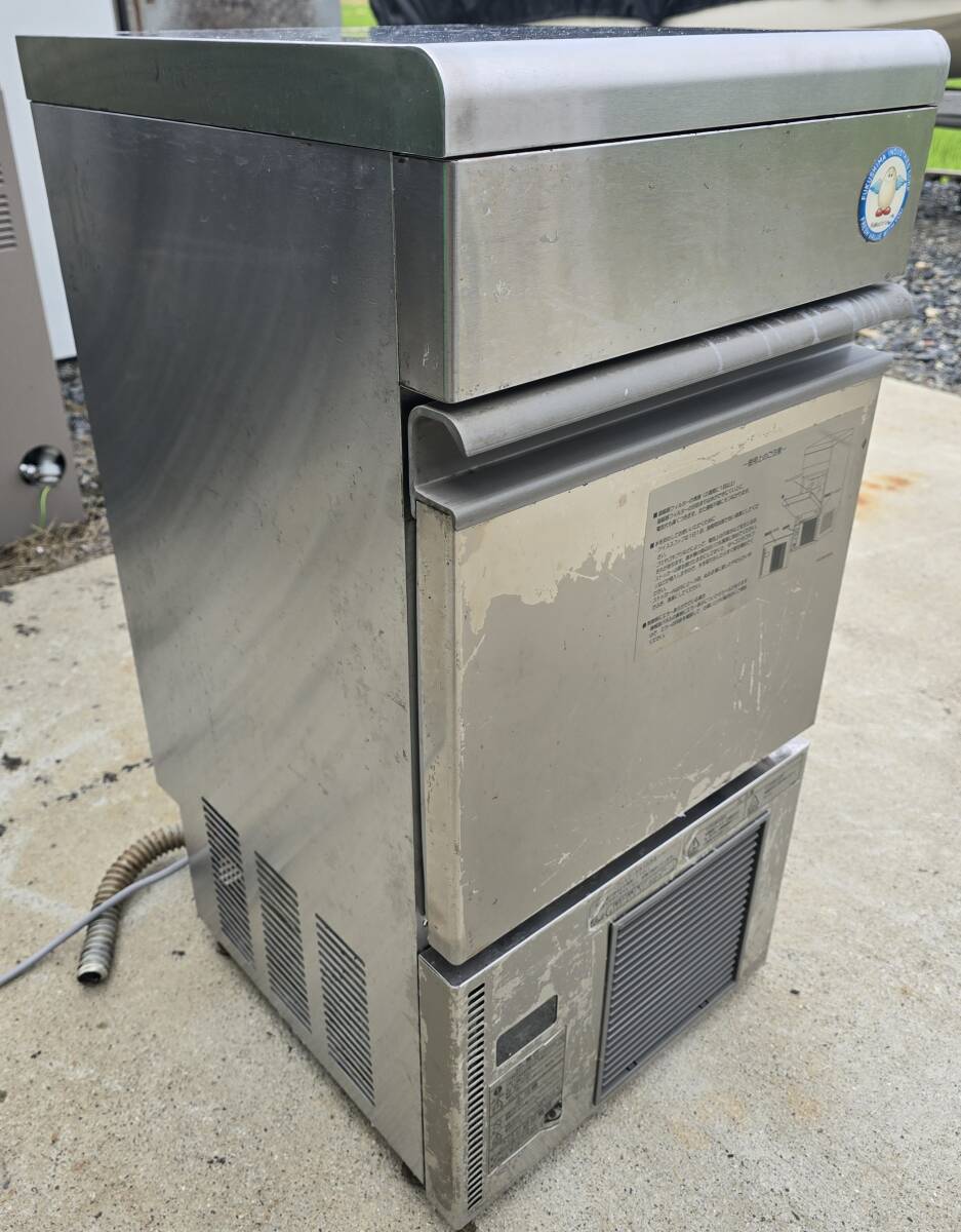 フクシマ業務用キューブアイス製氷機FIC-A25KT2 2019年製 美品フクシマ業務用キューブアイス製氷機FIC-A25KT2 2019年製