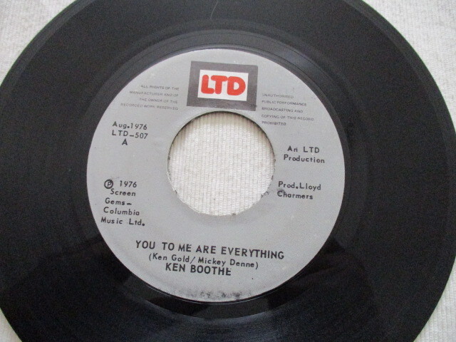 AQUA レコード　新品未使用 AQC-ZX1P | 掃除機・クリーナー（コードレススティック