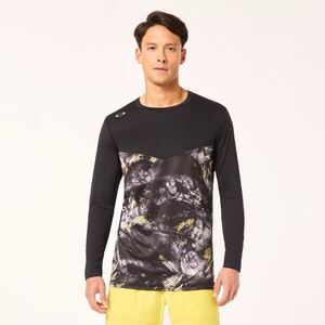 定価5060★新品未使用 OAKLEY 長袖アンダーシャツ 黒 ブラック XLサイズ Oサイズ ロングTシャツ 長袖Tシャツ