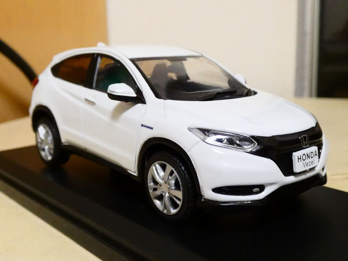 Yahoo!オークション -「ホンダ ヴェゼル ミニカー」の落札相場