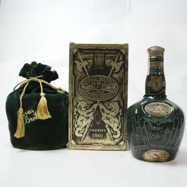 【未開封・箱付き】 SALUTE 21年 サファイアフラゴン Yahoo!オークション -「ロイヤルサルート 21年 青」の落札相場