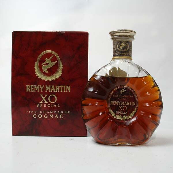 REMY MARTIN EXTRA コニャック ギフトボックス入り REMY MARTIN EXTRA コニャック ギフトボックス入り REMY MARTIN