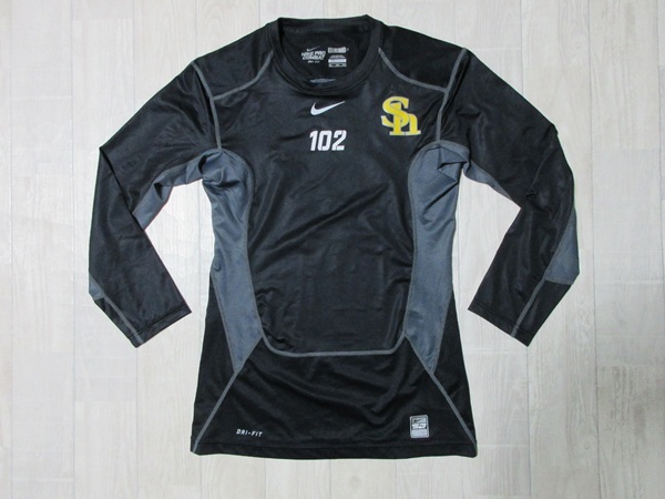 阿部慎之助　現役時代実使用モデル　アンダーシャツ ジャイアンツ公式】 阿部慎之助｜GIANTS公式通販