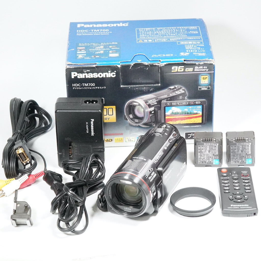 付属品付き パナソニック HDC-TM700 Panasonic_HDC_TM700_HD_Camcord