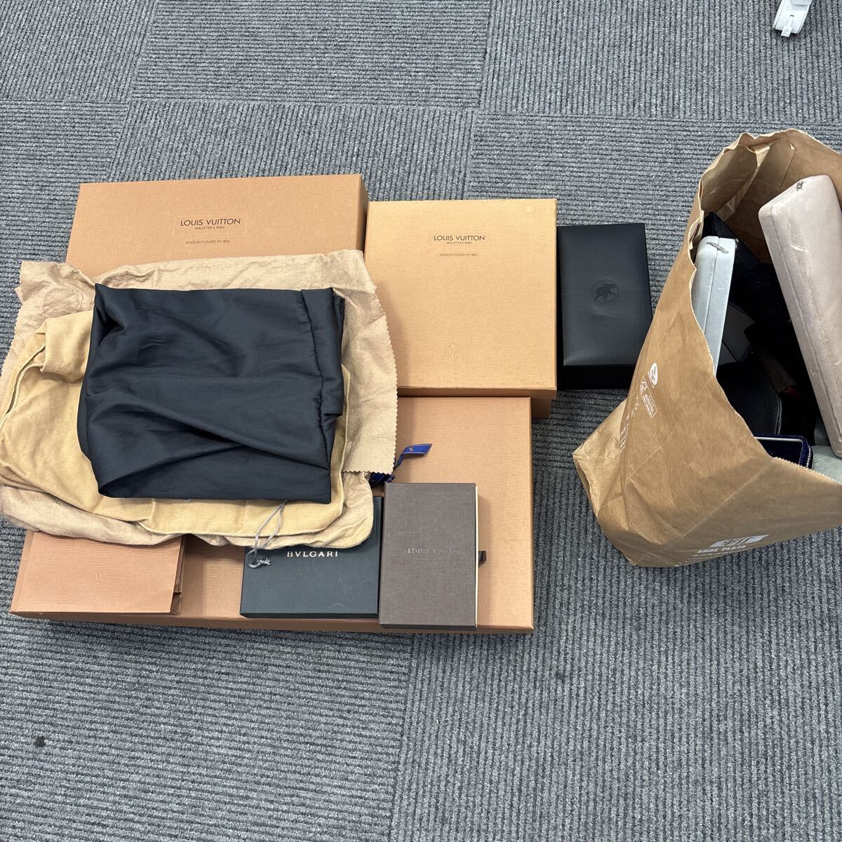 2025年最新】ルイヴィトンの空箱 商品一覧 - Yahoo!オークション