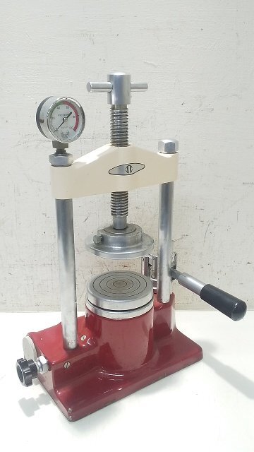 未使用★フラスコ 上顎用 下顎用セット 歯科技工用 未使用☆フラスコ 上顎用 下顎用セット 歯科技工用 USEDYDM