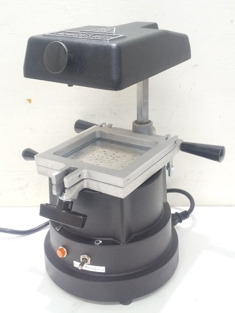 key stoneバキュームフォーマー　歯科技工用成形機　動作確認済 key stoneバキュームフォーマー 歯科技工用成形機 動作確認済