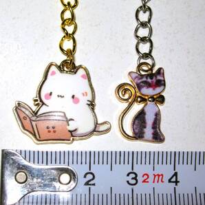 エナメル 猫チャーム キーリング V】キーホルダー 猫 ねこ バッグチャーム かわいい 可愛い 癒し 癒し系 キャット CAT レディース メンズ