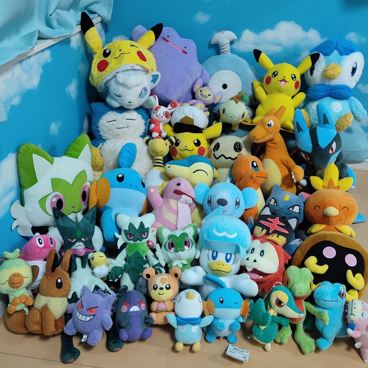 ポケモン ぬいぐるみ 18体 まとめ売り Pokemon Center 公式 ポケモン ぬいぐるみ 18体 まとめ売り - メルカリ