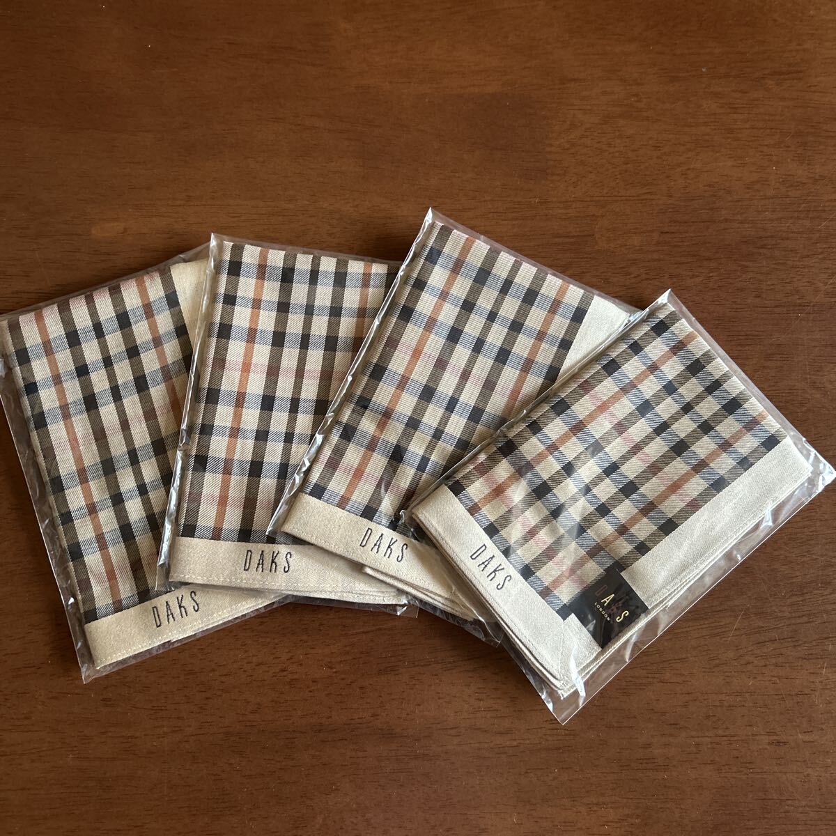 【新品未使用】ハンカチ　メンズ　レディース　9枚まとめ売り ハンカチ 5枚セット メンズ ミニハンカチ チェック柄 紳士 男性