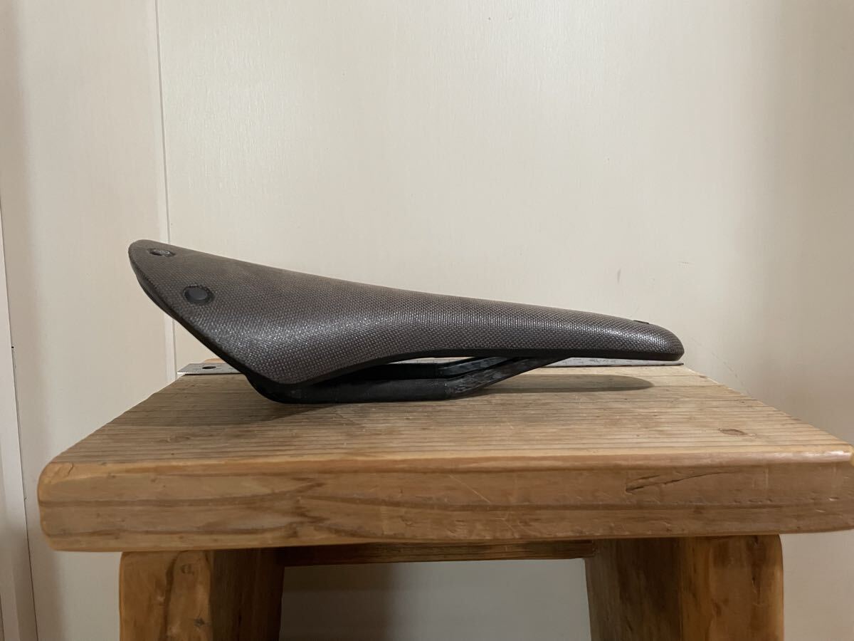 【美品】BROOKS CAMBIUM C15 CARVED カンビウム BROOKS C15 CARVEDC15 カーブド(穴あきモデル) - BROOKS
