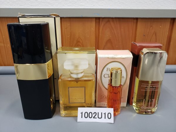 新品未使用　化粧品　香水　おまとめ Yahoo!オークション -「香水 おまとめ」の落札相場・落札価格