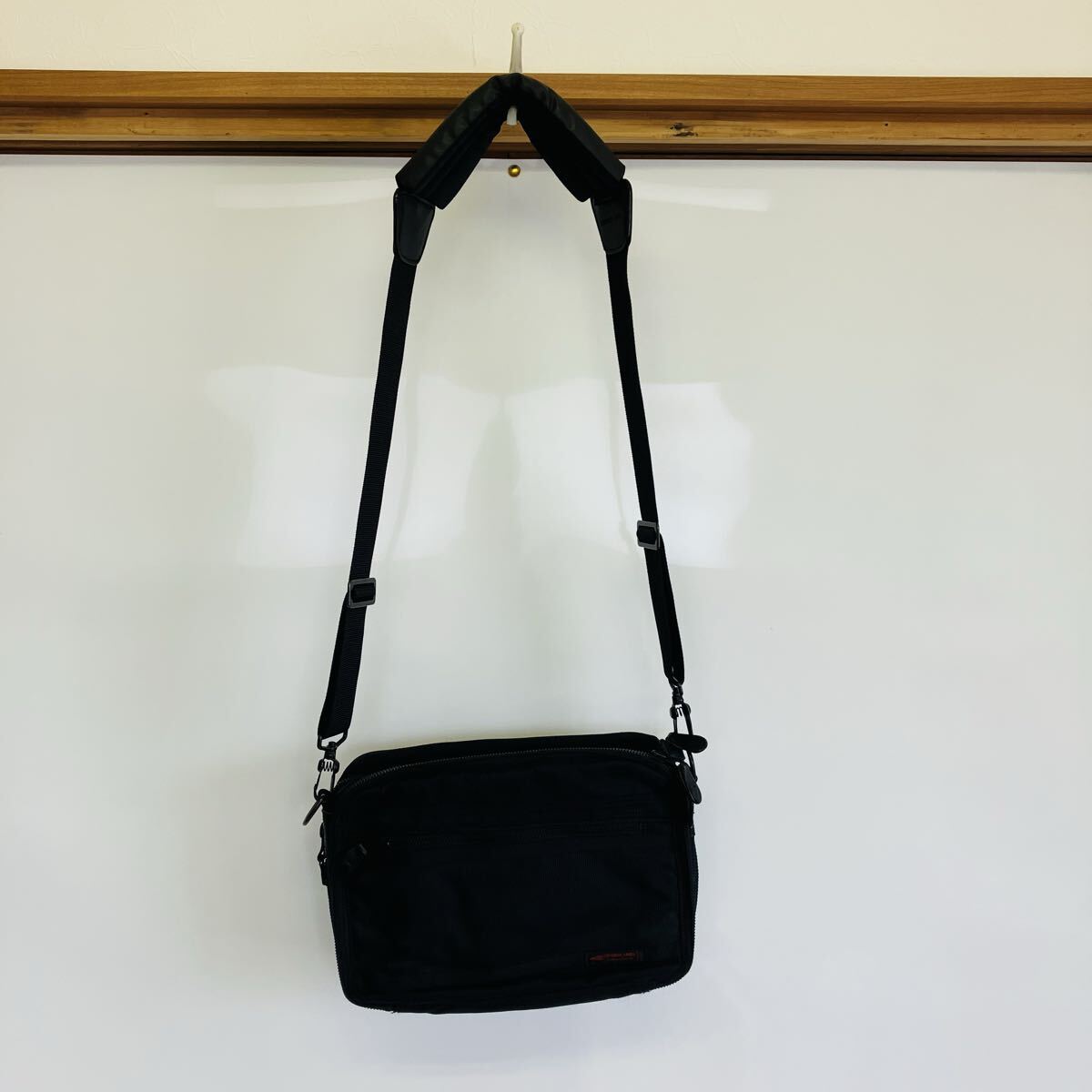 ⭐️未使用⭐️ラゲッジレーベル ショルダーバッグ メッセンジャーバッグ 2025年最新】Yahoo!オークション -「ラゲッジレーベル