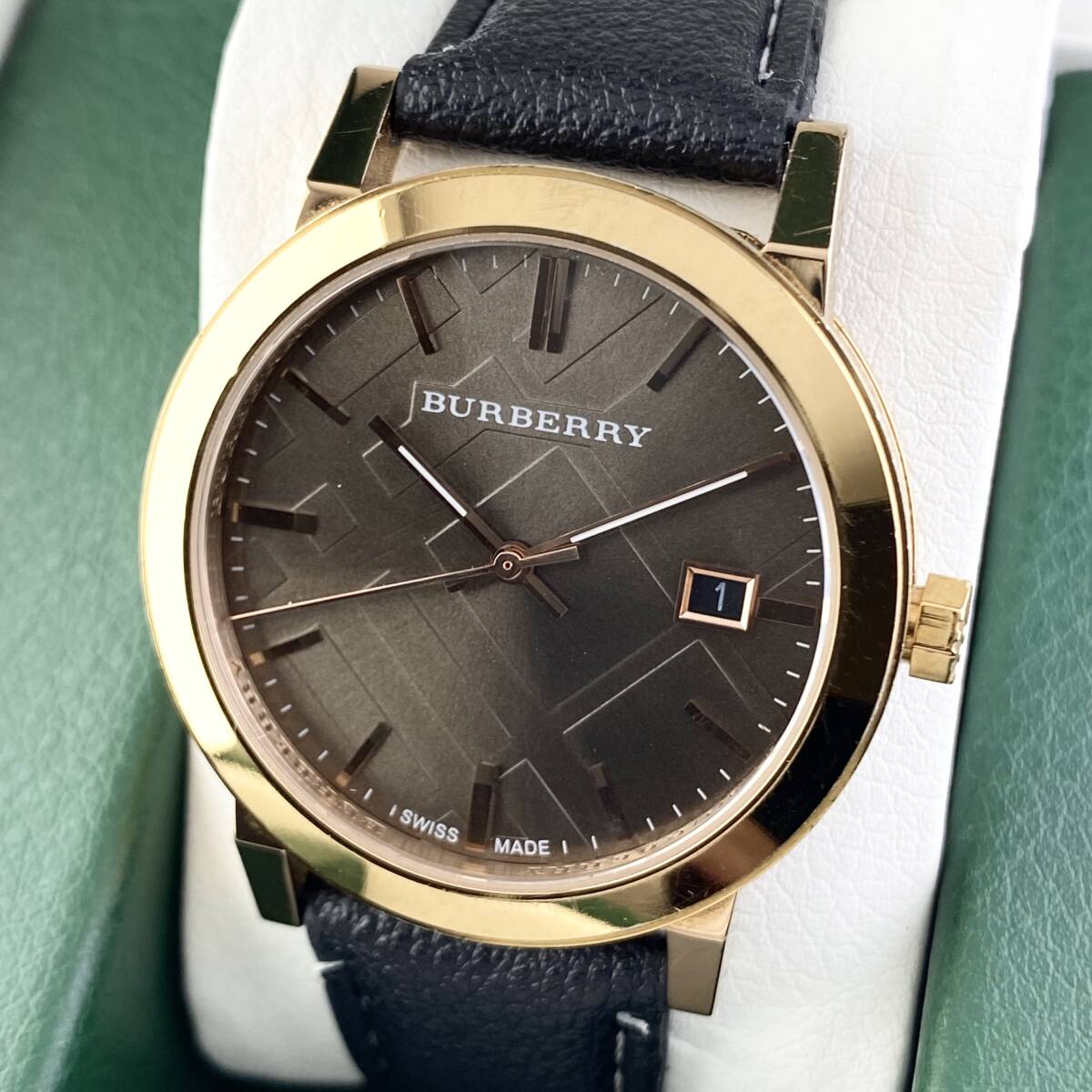 Yahoo!オークション -「バーバリー時計」の落札相場・落札価格