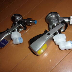 ビールサーバー用 最新サントリーマイクロヘッド 樽ハイヘッド 未使用 希少 アサヒ・サッポロ・サントリー ディスペンサー 2本セット 安い