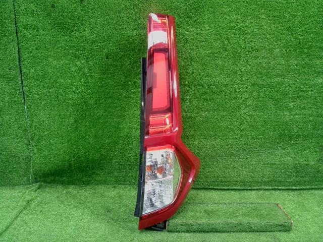 2025年最新】Yahoo!オークション -トヨタ ルーミー テールランプ