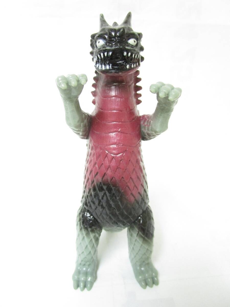 ウルトラマン怪獣 フィギュア ベムラー Amazon.co.jp: ウルトラ怪獣シリーズ20 宇宙怪獣 ベムラー