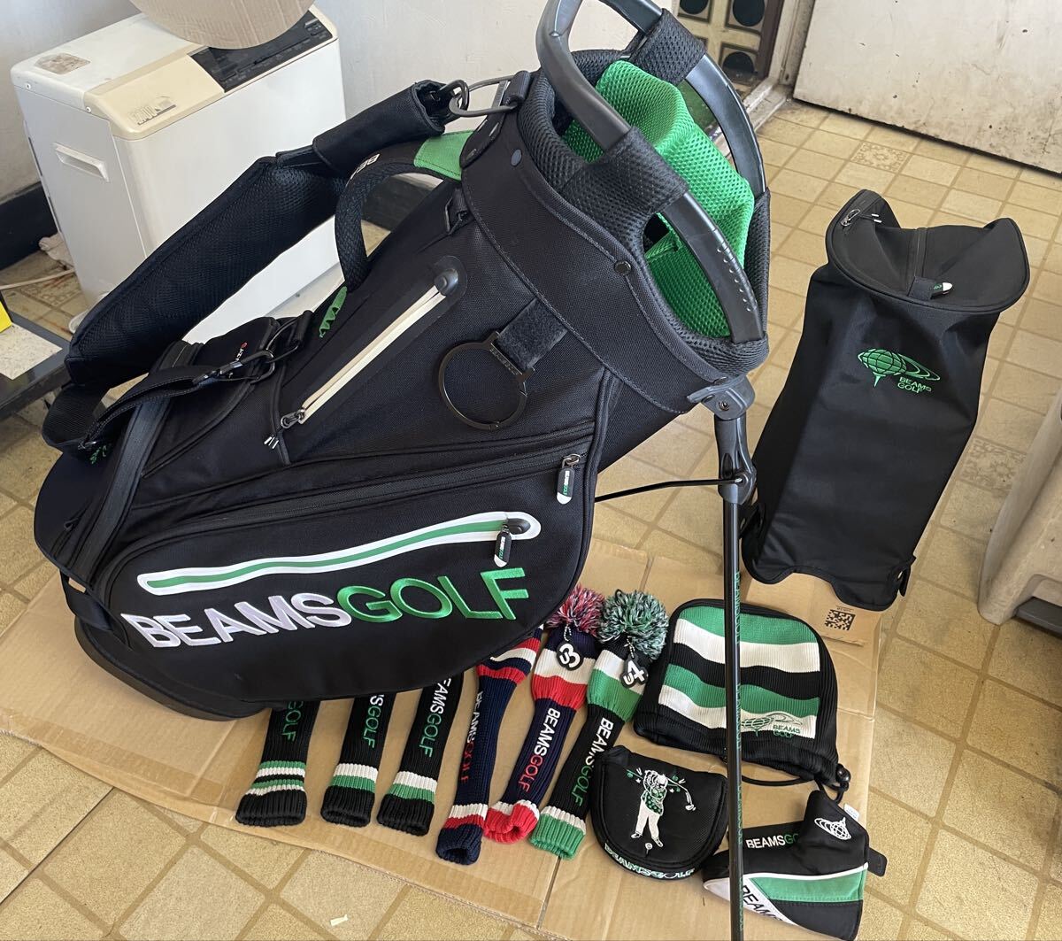 BEAMS GOLF キャディバック　黒　美品　極希少品　バックカバー付き beams golf ゴルフバッグ レディース ビームスゴルフ BE エイト