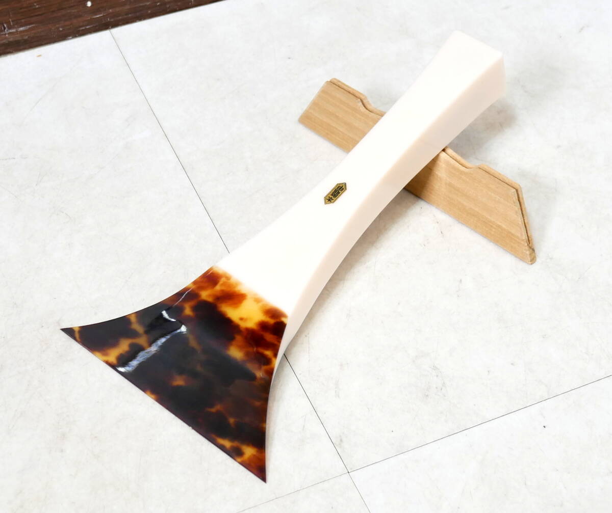 Yahoo!オークション -「三味線 バチ べっ甲」の落札相場・落札価格