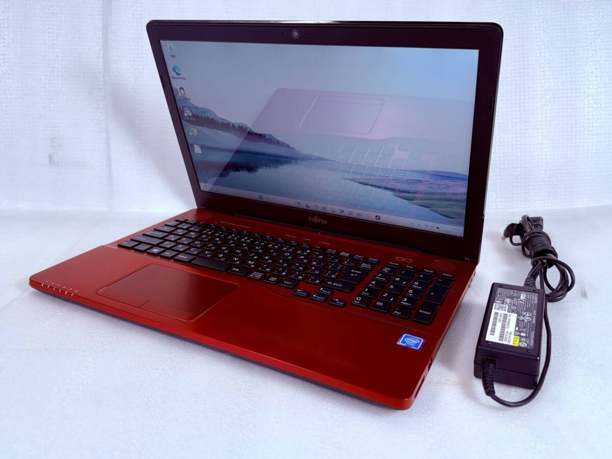 【富士通】中古 ノートパソコン FMV Core i7 新品バッテリー 赤 2025年最新】Yahoo!オークション -ノートパソコン レッド 富士通